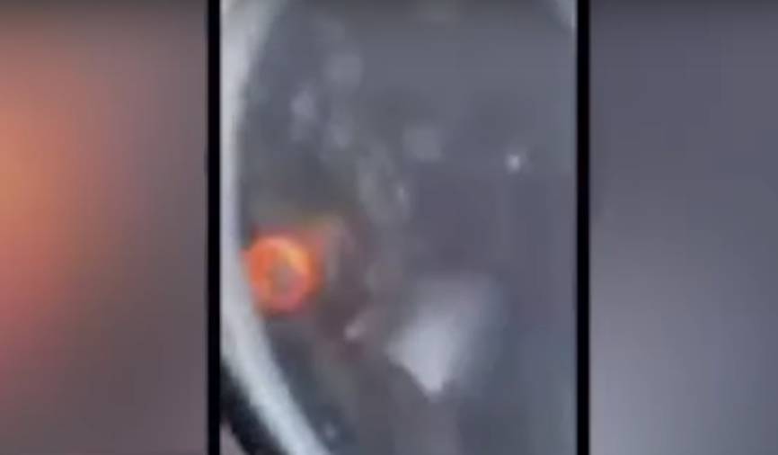 VIDEO Motor aviona pokvario se u SAD-u tijekom leta. Putnik sve snimio